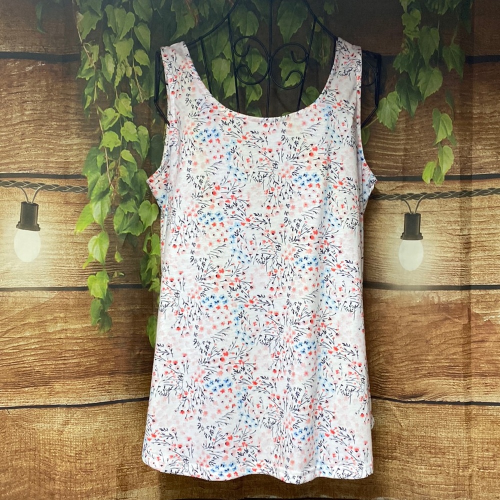 NWOT Boutique Tank - Picture 1 of 4